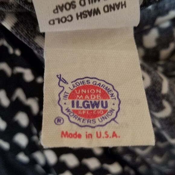 VINTAGE Avon Fashions Black Retro Dress Swimsuit - Picture 12 of 12